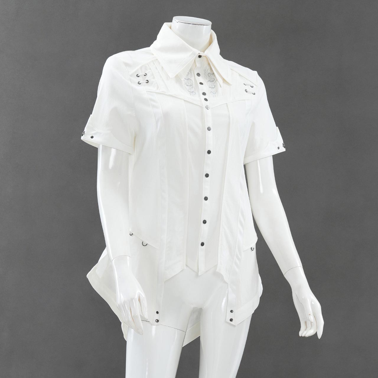 Echoes of Apocalypse 半袖ブラウス