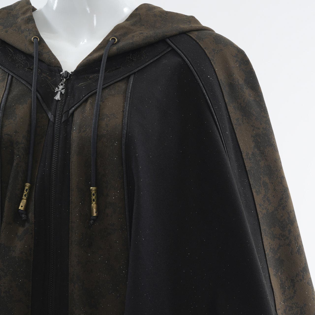 Echoes of Apocalypse マント