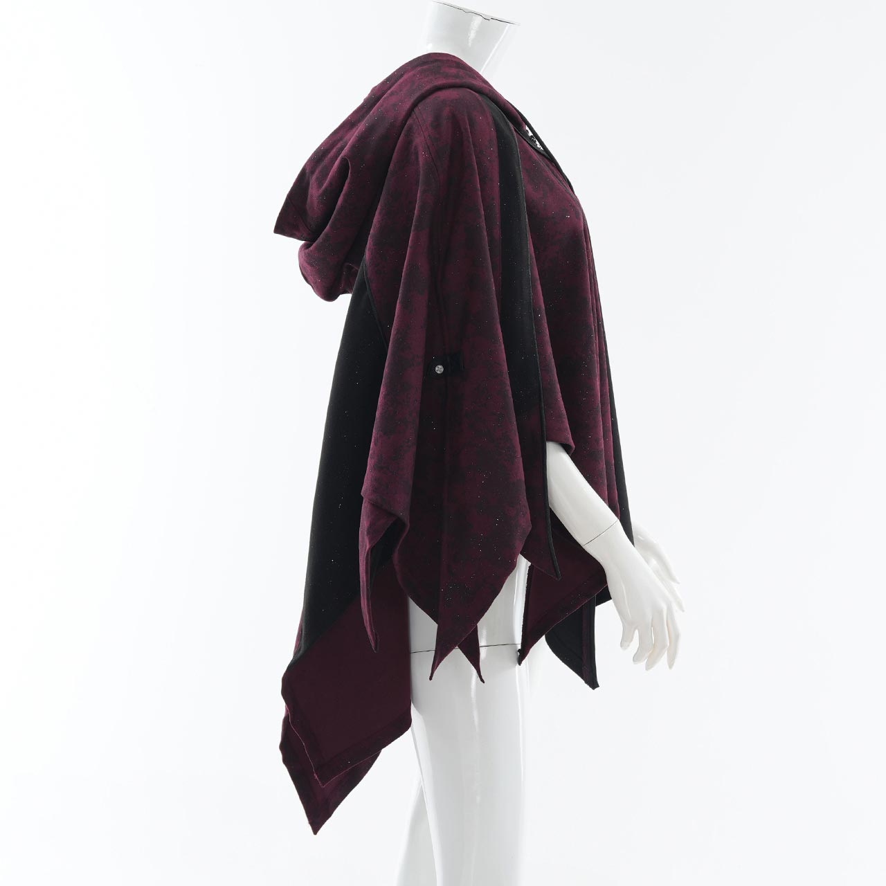 Echoes of Apocalypse マント