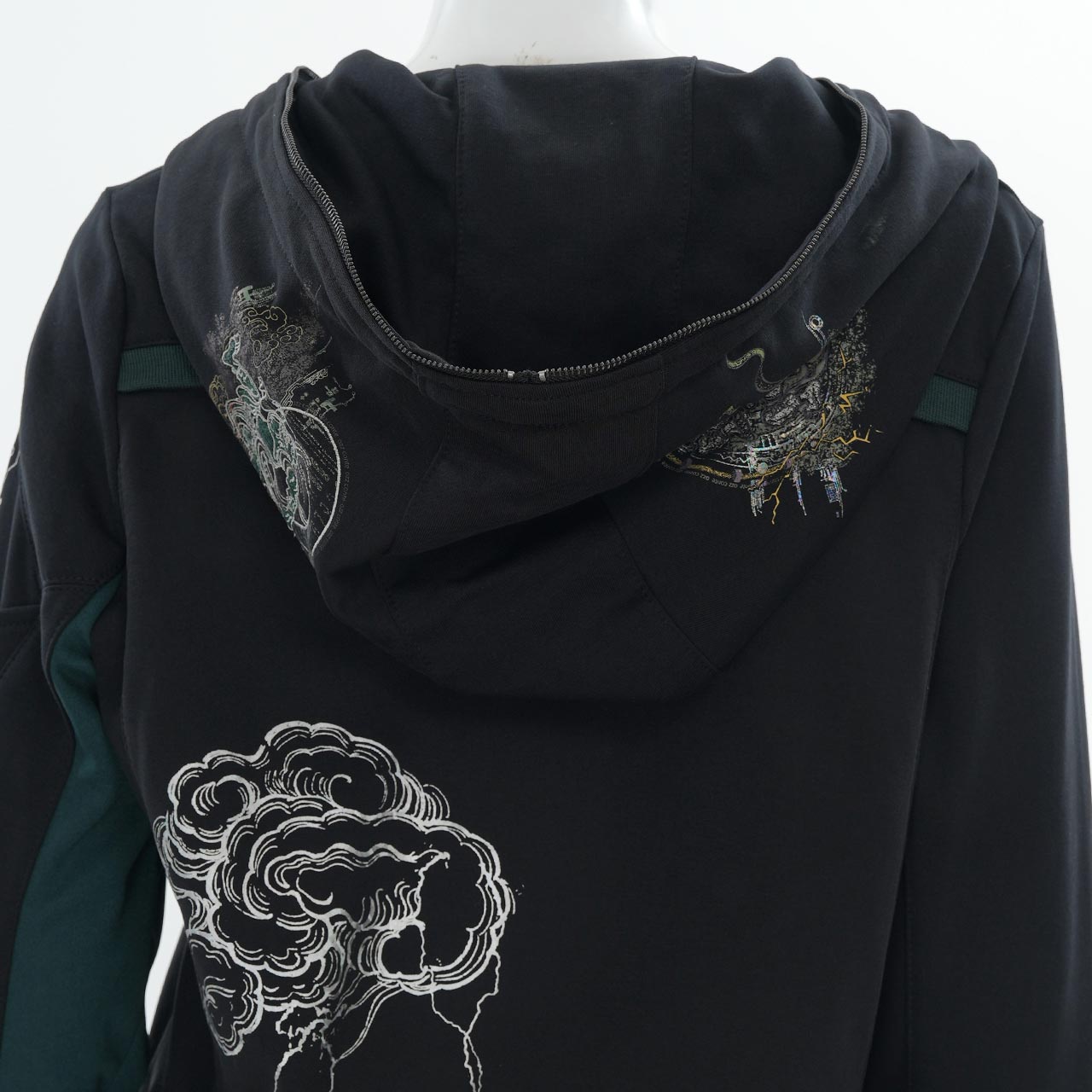 風神雷神zipパーカー