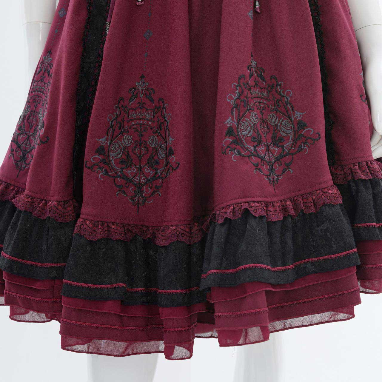 Midnight Masquerade スカート