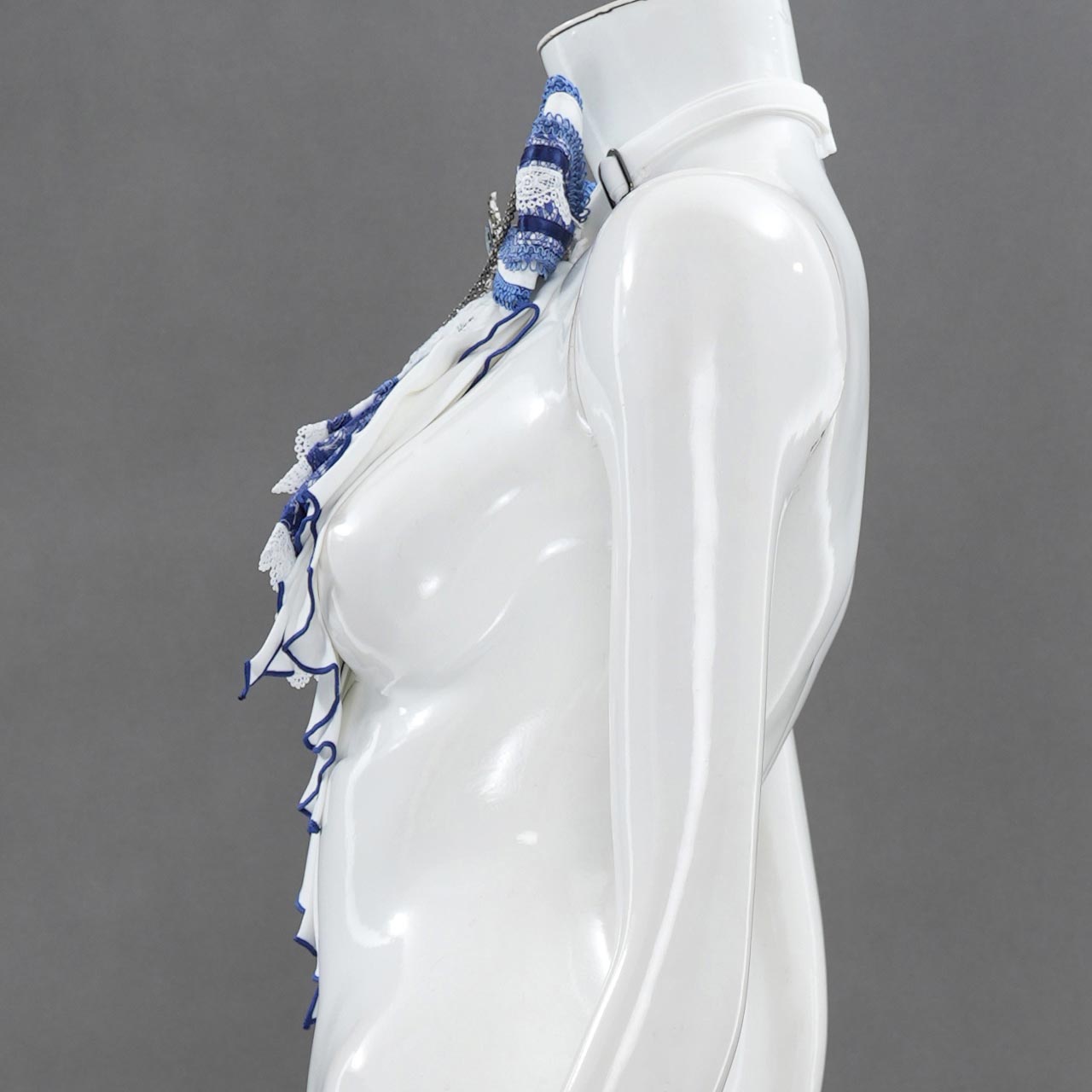 Fairy tale Rose リボンジャボタイ