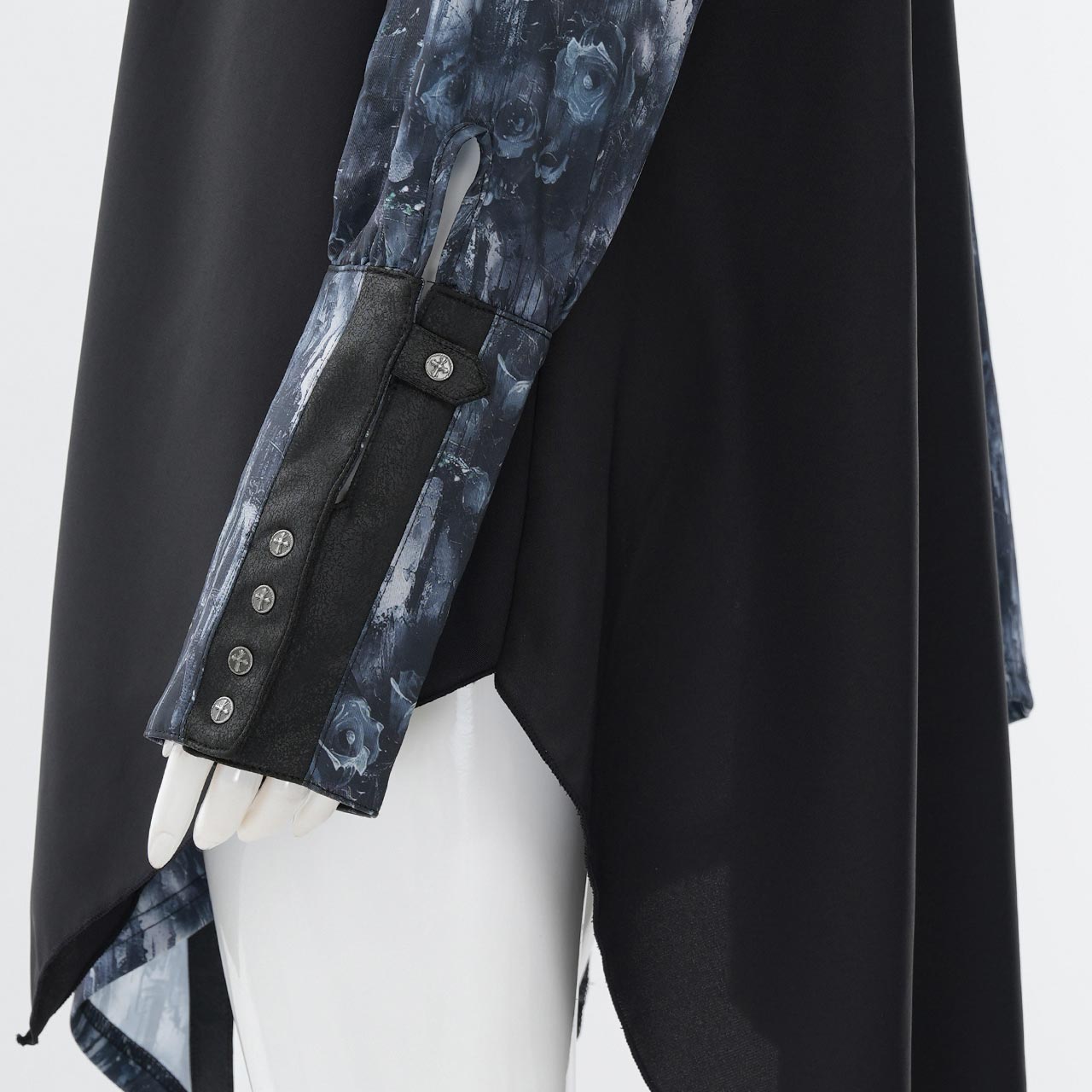 Phantom echoes lead オーバーブラウス