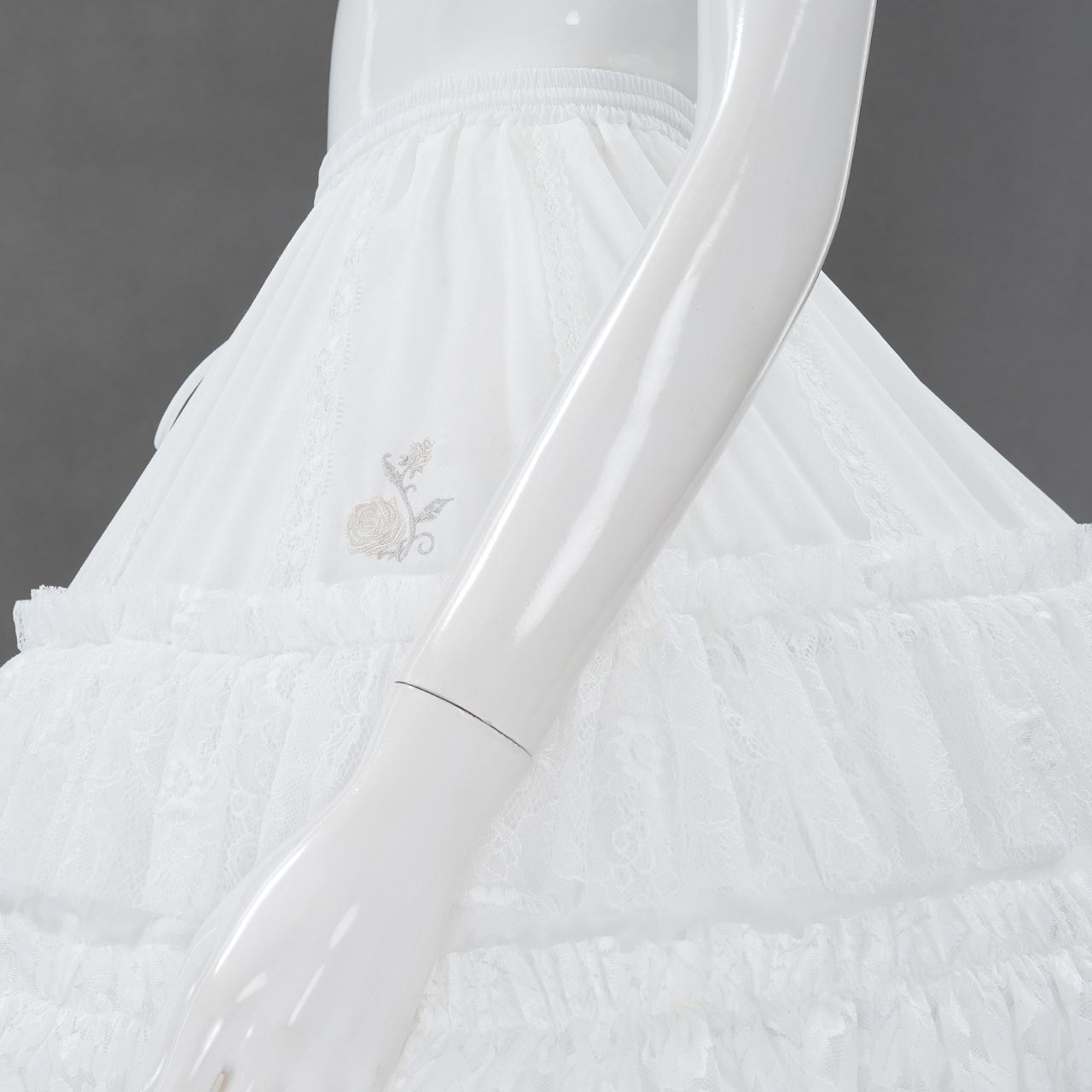 Midnight Masquerade ワイヤーパニエ