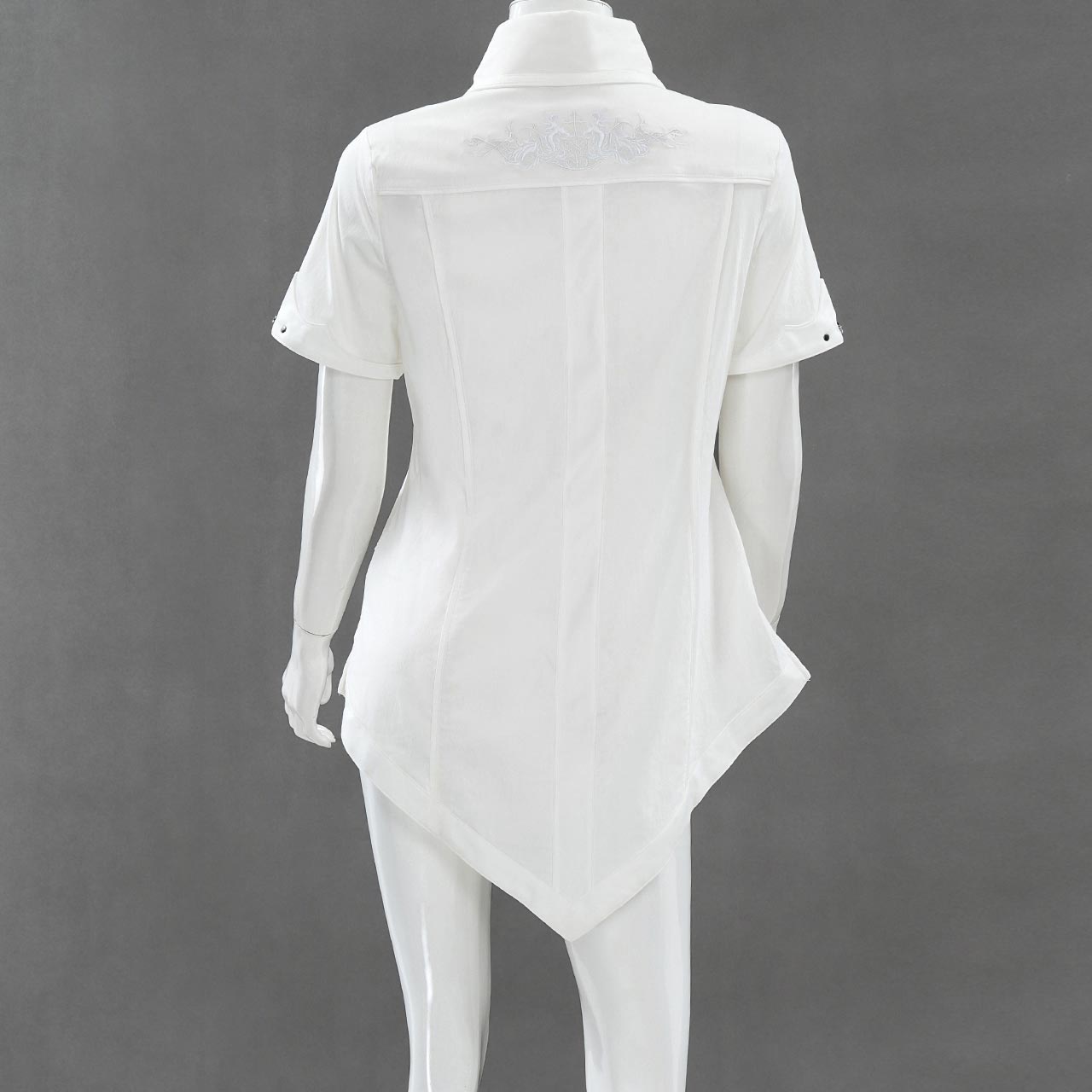 Echoes of Apocalypse 半袖ブラウス