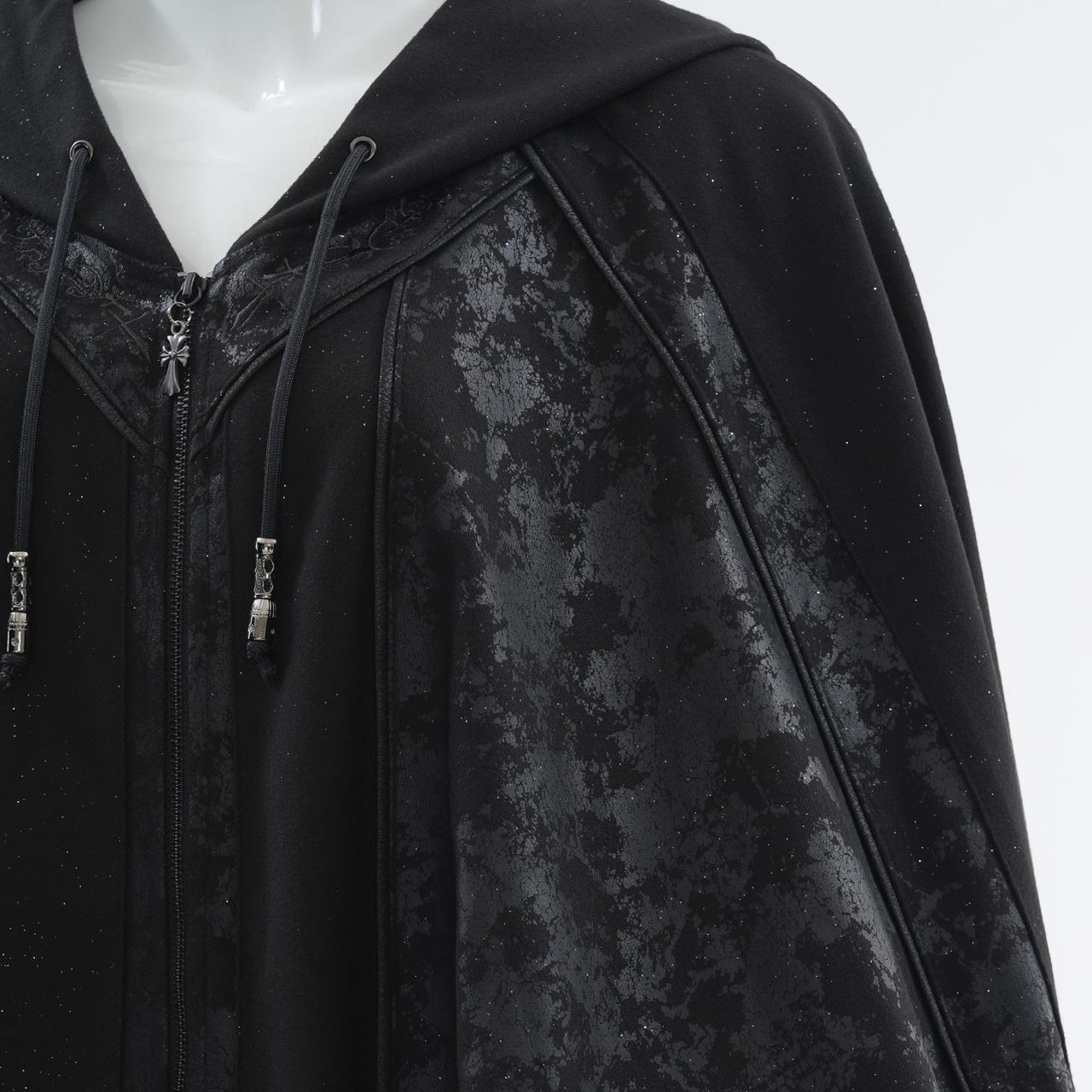 Echoes of Apocalypse マント