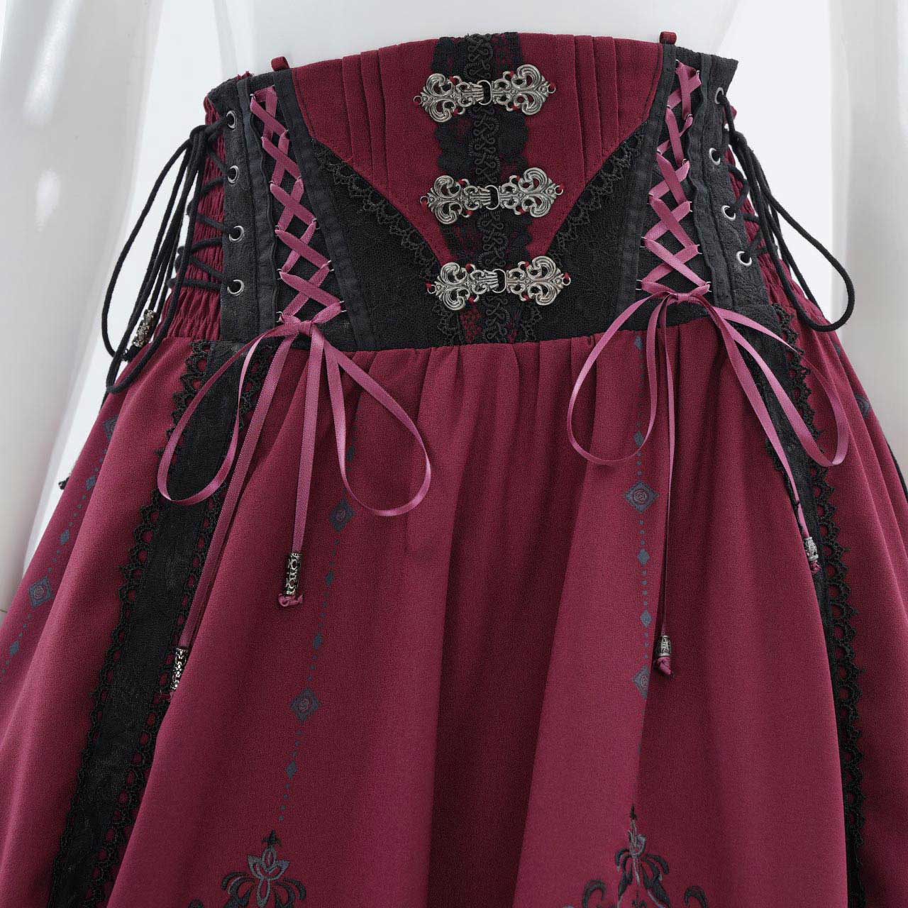 Midnight Masquerade スカート