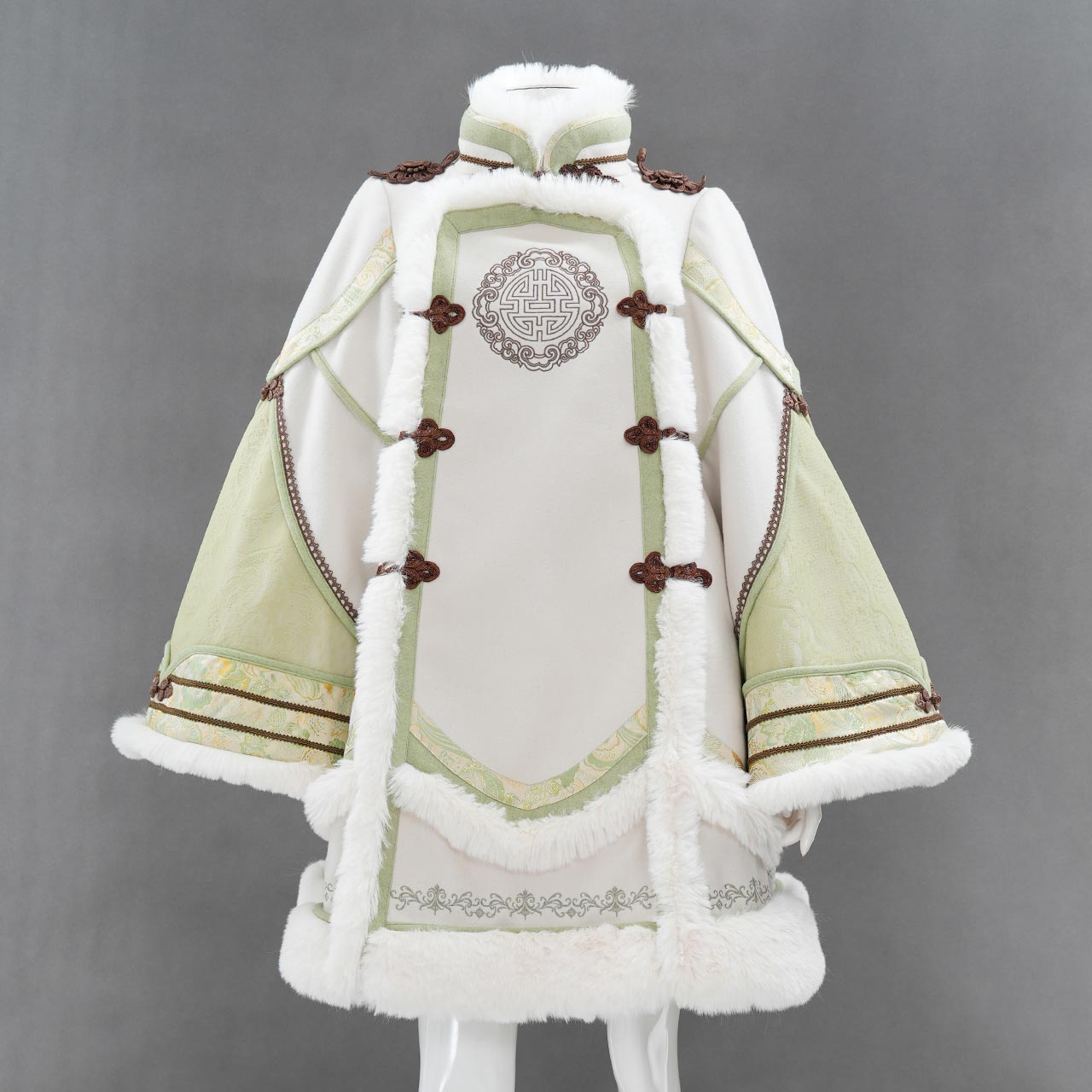 雪蜜跡（ゆきみつあと）チャイナコート